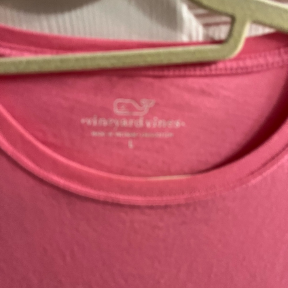 Vineyard Vines  Pink T-Shirt - Picture 4 of 7